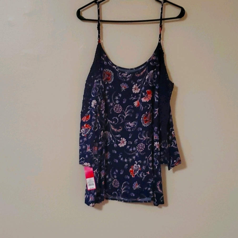 Xhilaration 3/4 sleeve shirt.